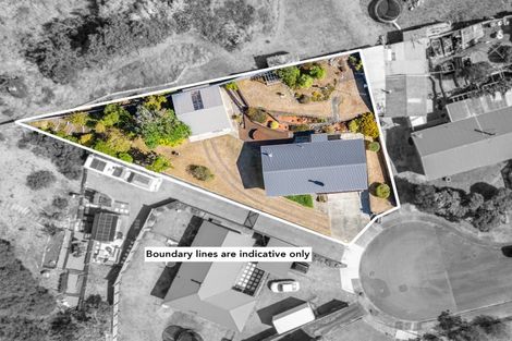 Photo of property in 33 Mountainview Terrace, Otaki Beach, Otaki, 5512