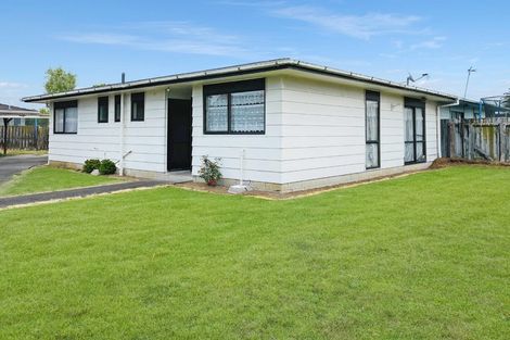 Photo of property in 2/18 Bingara Place, Favona, Auckland, 2024
