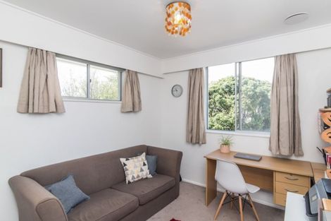 Photo of property in 9 Kaitawa Street, Waikanae Beach, Waikanae, 5036