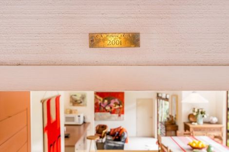 Photo of property in 196 Okains Bay Road, Robinsons Bay, Akaroa, 7581