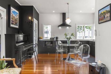 Photo of property in 20 Rautangi Road, Mount Eden, Auckland, 1024