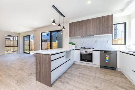 Photo of property in 18b Winfield Road, Kumeu, 0810