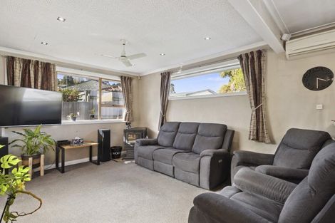 Photo of property in 2 Pottinger Street, Green Island, Dunedin, 9018