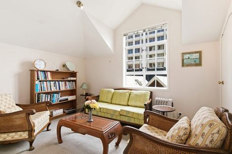 Photo of property in 58 Pipitea Street, Thorndon, Wellington, 6011