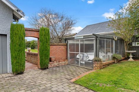 Photo of property in 209 Victoria Avenue, Hokowhitu, Palmerston North, 4410