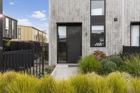 Photo of property in 12 Te Ara O Paetutu, Petone, Lower Hutt, 5012