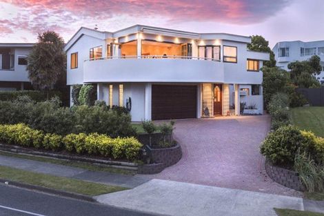 Photo of property in 121 Clovelly Road, Bucklands Beach, Auckland, 2012
