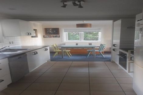 Photo of property in 44 Winston Street, Crofton Downs, Wellington, 6035