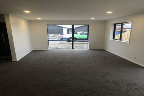 Photo of property in 10 Stackwood Avenue, Woodend, 7610