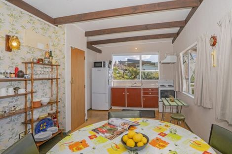 Photo of property in 94 Pa Road, Hahei, Whitianga, 3591