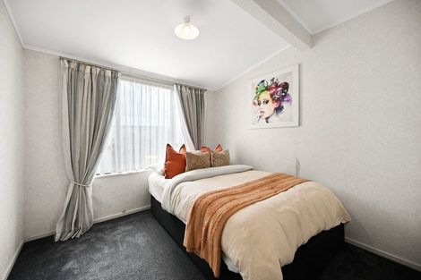 Photo of property in 25 Kentucky Crescent, Nawton, Hamilton, 3200