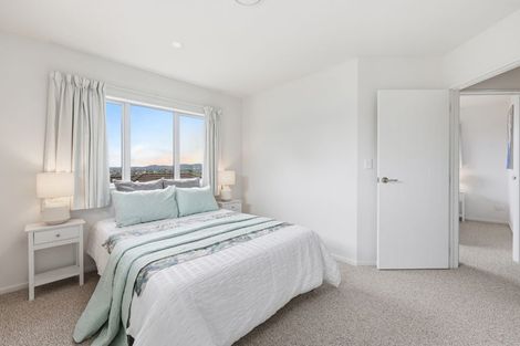 Photo of property in 218a Sturges Road, Henderson, Auckland, 0612