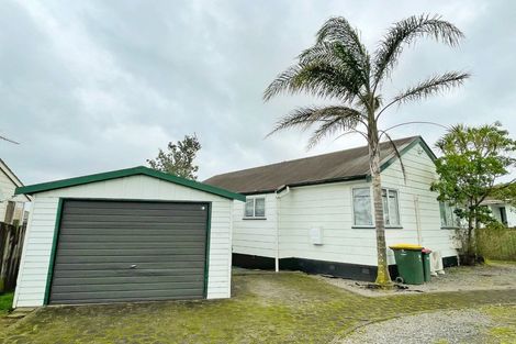 Photo of property in 129 Aviemore Drive, Highland Park, Auckland, 2010