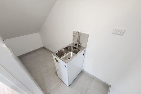 Photo of property in 3/8 Short Street, Papakura, 2110