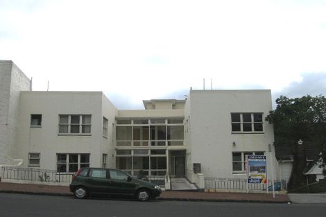 Photo of property in Illawarra Flats, 9/6 Brighton Road, Parnell, Auckland, 1052