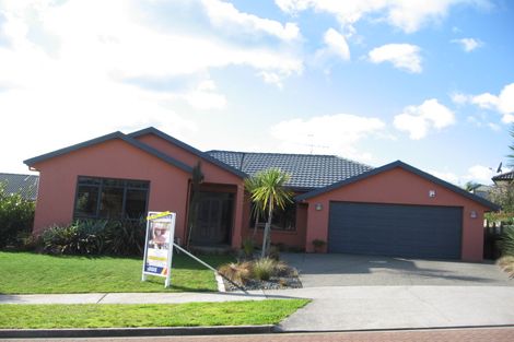 Photo of property in 10 Manara Place, The Gardens, Auckland, 2105