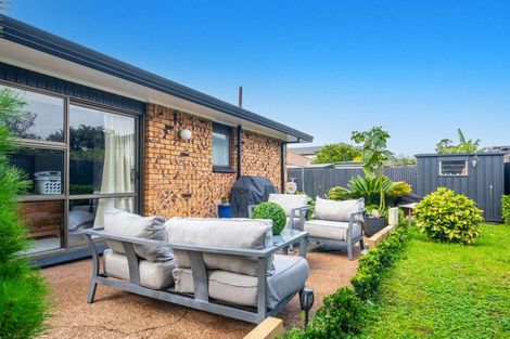 Photo of property in 18a Sunnyside Crescent, Papatoetoe, Auckland, 2025