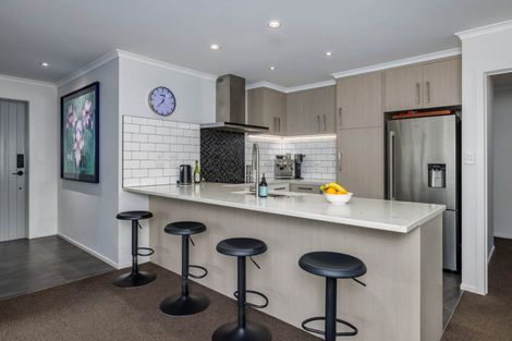 Photo of property in 36 Alderton Drive, Kerikeri, 0230