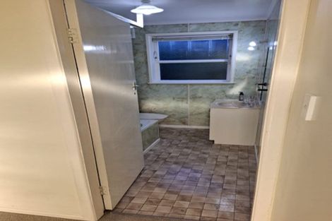 Photo of property in 6 Walker Avenue, Paremata, Porirua, 5026