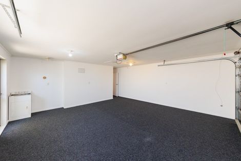 Photo of property in 12 Aspen Way, Kelvin Grove, Palmerston North, 4414