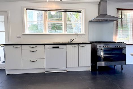 Photo of property in 125 Ironside Road, Johnsonville, Wellington, 6037