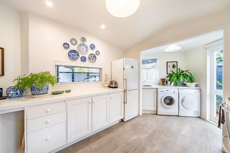 Photo of property in 4/23 Box Hill, Khandallah, Wellington, 6035