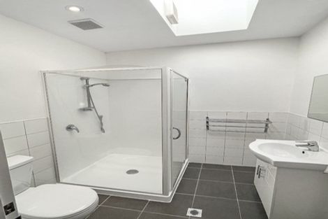 Photo of property in 5/35 Home Street, Mount Victoria, Wellington, 6011