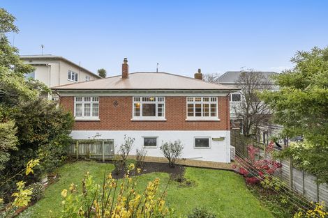 Photo of property in 19 Silverton Street, Andersons Bay, Dunedin, 9013