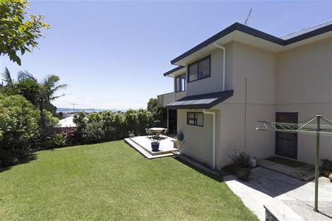 Photo of property in 99 Wade River Road, Stanmore Bay, Whangaparaoa, 0932