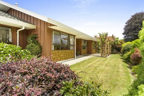 Photo of property in 2 Byron Street, Leamington, Cambridge, 3432