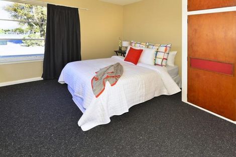 Photo of property in 36 Springs Road, Hornby, Christchurch, 8042