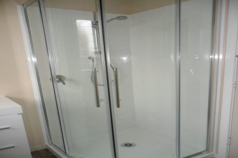 Photo of property in 5 Stafford Place, Awapuni, Palmerston North, 4412