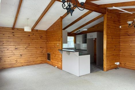 Photo of property in 28a Sandgate Avenue, Botany Downs, Auckland, 2010