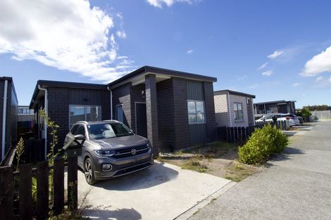 Photo of property in 6 Heri Lane, Westgate, Auckland, 0814