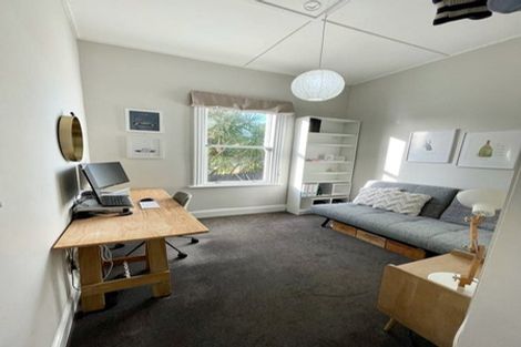 Photo of property in 45 Fairview Crescent, Kelburn, Wellington, 6012