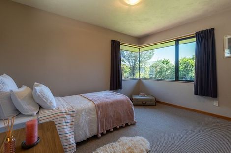 Photo of property in 17 Stagg Place, Brightwater, 7022