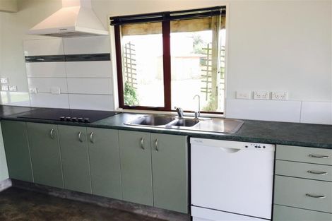 Photo of property in 151 Field Way, Waikanae Beach, Waikanae, 5036