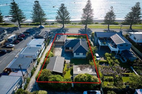 Photo of property in 136 Esplanade, Kaikoura, 7300