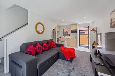 Photo of property in 3/5 Milne Crescent, Taita, Lower Hutt, 5011