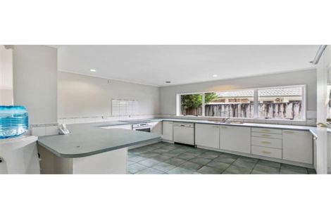Photo of property in 2 Glenross Drive, Wattle Downs, Auckland, 2103
