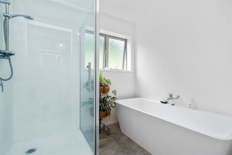 Photo of property in 362c Whananaki North Road, Opuawhanga, Hikurangi, 0181