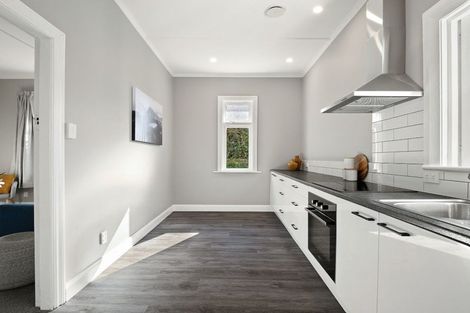 Photo of property in 41 Oxford Street, South Dunedin, Dunedin, 9012