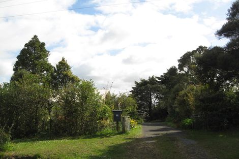 Photo of property in 71 Mcentee Road, Waitakere, Auckland, 0816