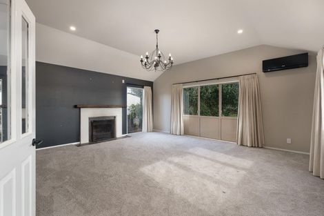 Photo of property in 361 Tukapa Street, Hurdon, New Plymouth, 4310