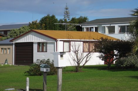 Photo of property in 16 Windward Terrace, Snells Beach, 0920