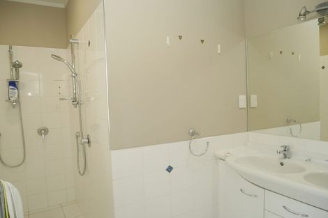 Photo of property in 13 Groves Road, Raumati Beach, Paraparaumu, 5032