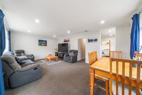 Photo of property in 39 Naenae Road, Naenae, Lower Hutt, 5011