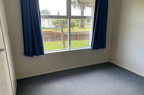 Photo of property in 1 Firth Place, Awapuni, Palmerston North, 4412