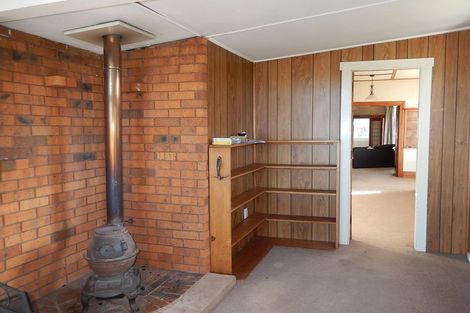 Photo of property in 11 Wharfe Street, South Hill, Oamaru, 9400