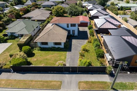 Photo of property in 49 Sturrocks Road, Redwood, Christchurch, 8051